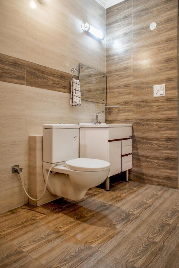 Terrace Retreat Bed & Breakfast Касаули Екстериор снимка