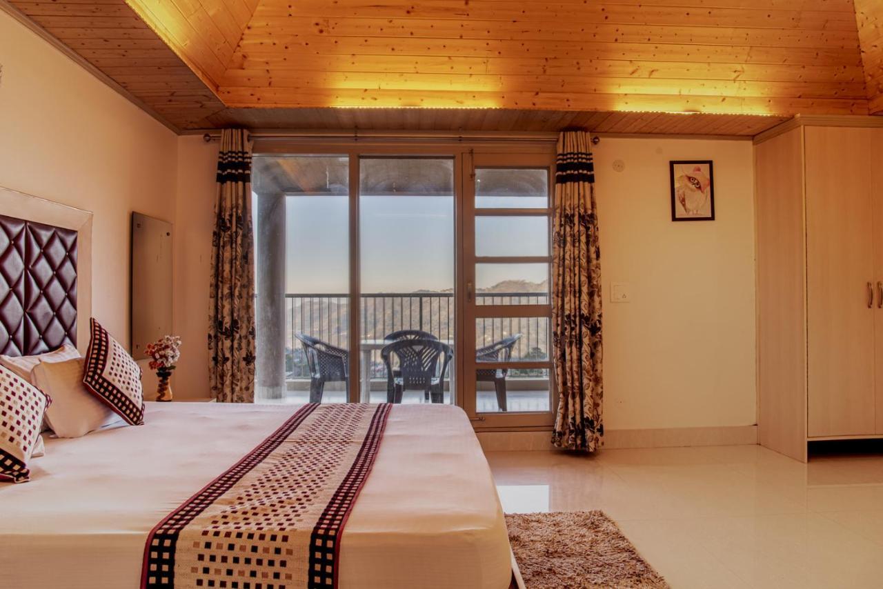 Terrace Retreat Bed & Breakfast Касаули Екстериор снимка